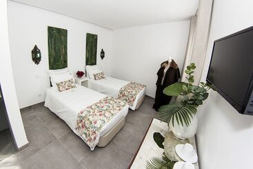 پانسیون Casa Do Adro