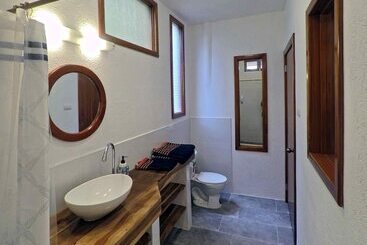 پانسیون Galeodan Suites