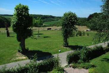 استراحتگاه Bungalowpark Landsrade