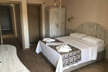 Serra Otel