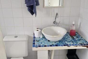 هاستل Guest House Ilhabela Cocaia