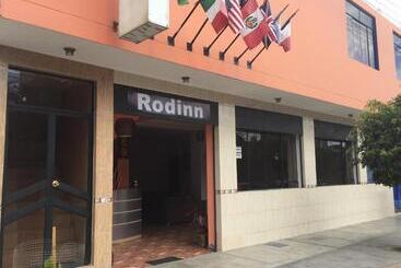 Общежитие Hostal Rodinn