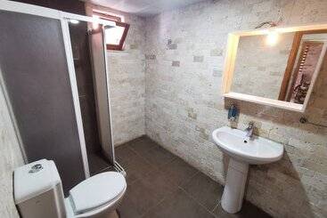 Arya Suites