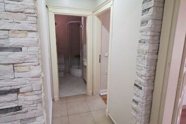 Arya Suites