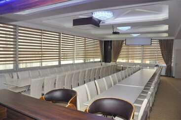 Ayseli Otel