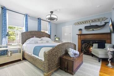Bed and Breakfast Carlisle House Inn