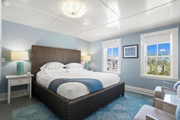 Bed and Breakfast Carlisle House Inn
