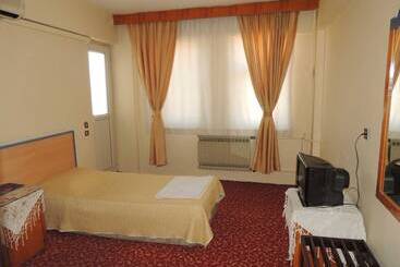 Ekinci Otel