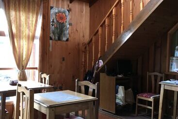 Hostal Arrayanes Del Lago