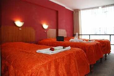 هتل America Inn Puno