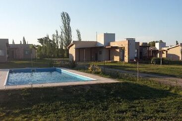 هتل Azalea Luxury Lodge