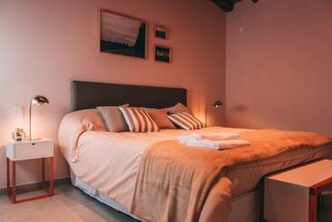 هتل Azalea Luxury Lodge