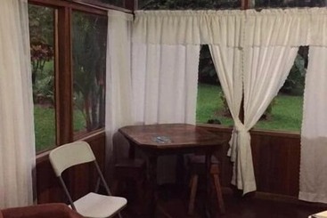 هتل Cabinas La Catarata