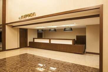 هتل Cherry Garden City & Spa
