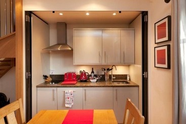 هتل Dbs Serviced Apartments   The Delven