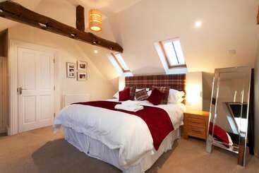 هتل Dbs Serviced Apartments   The Delven