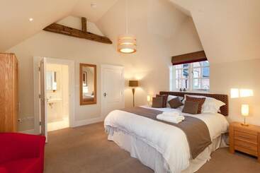 هتل Dbs Serviced Apartments   The Delven