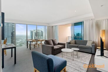 هتل Gold Coast Private Apartments