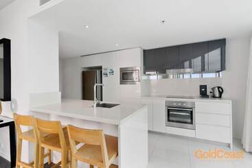 هتل Gold Coast Private Apartments