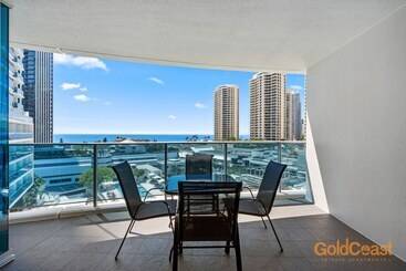 هتل Gold Coast Private Apartments