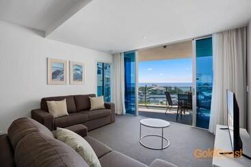 هتل Gold Coast Private Apartments