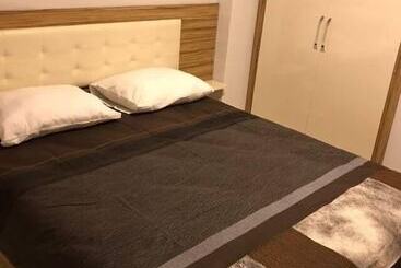 هتل Green Residence