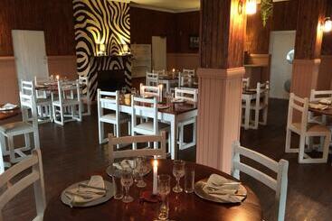 هتل Highlands Inn