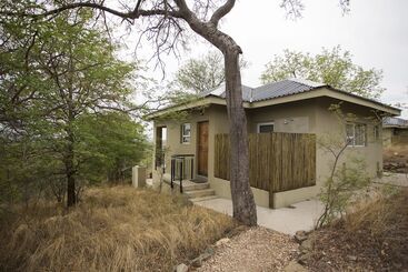 هتل Isilimela Game Lodge