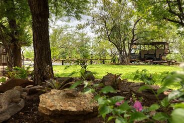 هتل Isilimela Game Lodge