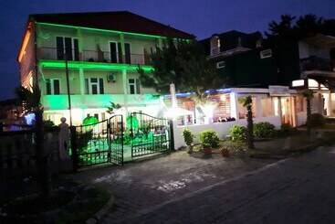 هتل Kobuleti Lalima House