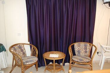 هتل Nicos & Olympia Apartments