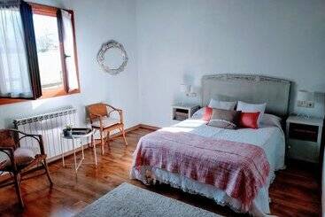هتل روستایی Agroturismo Y Apartamentos Ondarre