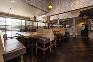هتل The Bulls Head
