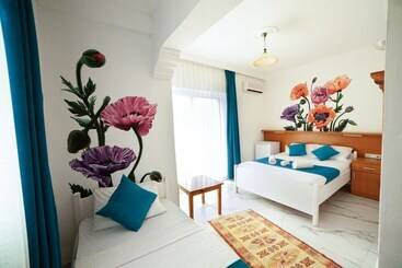 هتل Zeybek 2 Pension & Apart