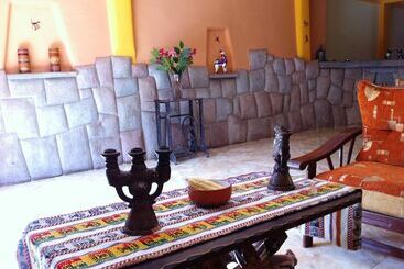 Intikilla Backpackers Pisac   Hostel