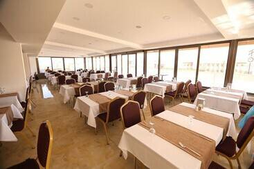 Iyaspark Otel