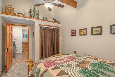 کلبه Lazy Elk Retreat   3 Br Cabin
