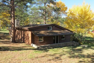 Lazy Elk Retreat   3 Br Cabin