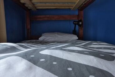 Maytenus Bed And Breakfast   Hostel