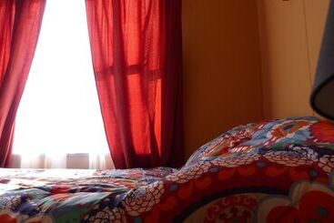 Maytenus Bed And Breakfast   Hostel