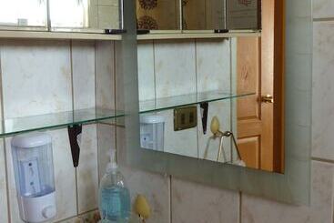 Maytenus Bed And Breakfast   Hostel