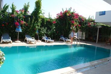 Nil Apart Otel