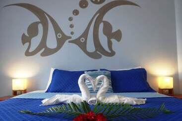 پانسیون Bellamar Beach Inn