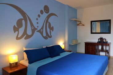 پانسیون Bellamar Beach Inn