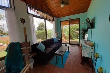 پانسیون Encantada Guest House: Spectacular View & Excellent Reviews