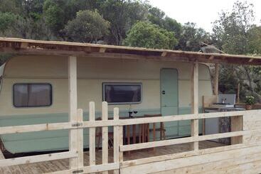 پانسیون La Cera Farm Camping B&b