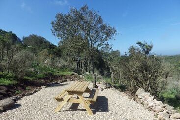 پانسیون La Cera Farm Camping B&b