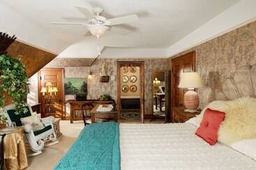 The Dempsey Manor Bed & Breakfast Inn