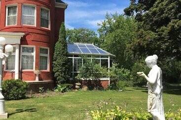 The Dempsey Manor Bed & Breakfast Inn