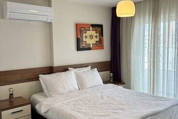 Upart Home